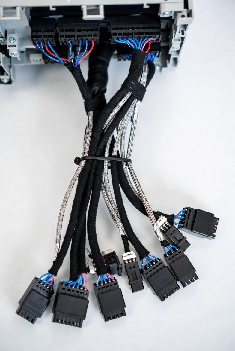 Custom Wire Harness for Smart Kiosks, ATMs & Box Builds | WAT